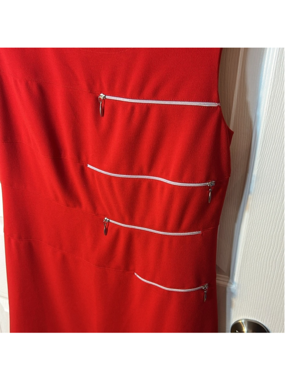 Carre Noir Red Sleeveless Midi Dress with Zipper Size 8 - Picture 4 of 5